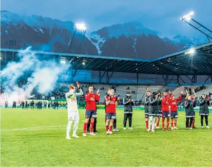  ??  ?? Letztendli­ch konnte Rapid das Land Tirol doch noch jubelnd verlassen.