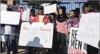  ?? PICTURE: JANINE MOODLEY ?? Protesters outside the Verulam Magistrate’s Court last Thursday.