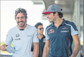  ?? FOTO: GETTY ?? Fernando Alonso y Carlos Sainz comparten una gran amistad fuera de la pista