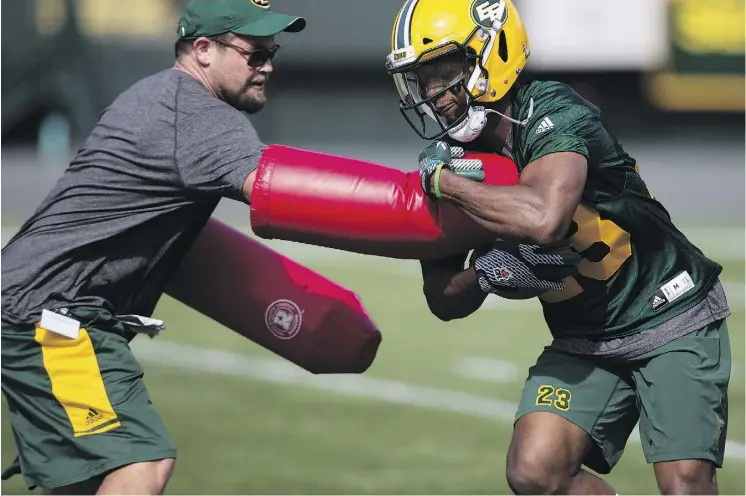  ?? DAVID BLOOM ?? Cornerback Godfrey Onyeka, the team’s 10th overall pick of the CFL Draft, takes part in a drill during Eskimos training camp earlier this week.