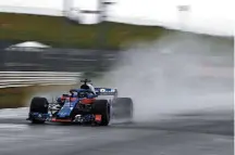  ?? @TOROROSSO ?? Novidade. Toro Rosso divulga imagem do novo carro