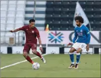  ?? ?? Action from the Al Sadd vs Al Markhiya Week 12 QNB Stars League match played at the Jassim Bin Hamad Stadium on Sunday.