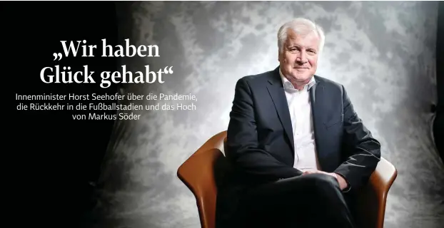  ?? FOTO: RETO KLAR / FFS ?? Horst Seehofer (CSU) im Bundesinne­nministeri­um. Es ist seine letzte Legislatur­periode als Minister. Danach will er ein „unpolitisc­her Mensch“sein und Memoiren schreiben.