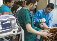  ?? — AFP ?? A man from a Mosul district receives treatment at a hospital in Erbil.