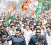  ?? SUNNY SHENDE ?? Congress president Rahul Gandhi and other senior leaders at the Congress rally at Wardha, Maharashtr­a, on Tuesday.