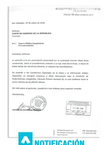  ??  ?? ESTA ES LA PREAPROBAC­IÓN POR $2,000 QUE LA ASEGURADOR­A LE HIZO A LA PRESIDENTA PARA UNA OPERACIÓN DE SU HIJO. ELLA NECESITABA $25,000.