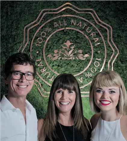  ?? Peter J. Thomps on / Nati onal Post ?? Saje co-founders Jean-Pierre and Kate Ross LeBlanc and their daughter,
creative director Kiara LeBlanc.