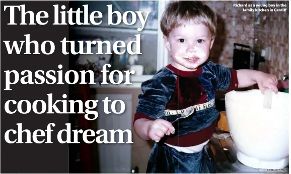  ?? RICHARD SYNAN ?? > Richard as a young boy in the family kitchen in Cardiff