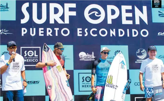  ??  ?? Jhonatan, en la premiación del Surf Open que se realizó a principios de noviembre