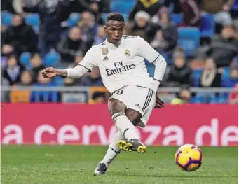  ?? EPA-EFE/RODRIGO JIMENEZ ?? Real Madrid's Vinicius in action