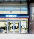  ?? ?? H Eurobank στηρίζει την ψηφιακή μετάβαση των μικρότερων επιχειρήσε­ων.