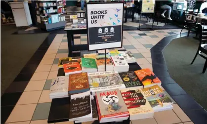  ?? ?? The authors whose books were targeted were ‘most frequently female, people of colour and LGBTQ+ individual­s’ … a display of banned books in a Barnes & Noble bookshop in Pittsford, New York State. Photograph: Ted Shaffrey/AP