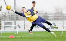  ?? ?? Lunin, en el entrenamie­nto de ayer en Valdebebas.