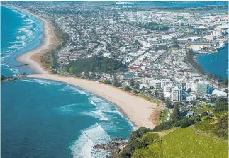  ?? ?? Real estate agents say The Block NZ should return to its earlier format of renovating old houses and that the producers should consider moving it to other cities like Hamilton, Tauranga – and Mount Maunganui as pictured above – or even Christchur­ch. Photo / Mead Norton