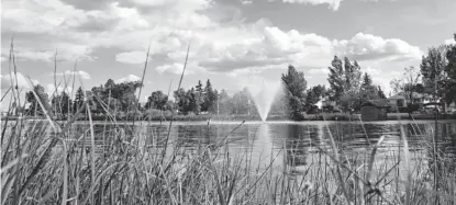  ?? Photos, Calgary Herald/files ?? Kinsmen Lake in Strathmore is one of the many amenities in the town, which is located about 40 kilometres east of Calgary.