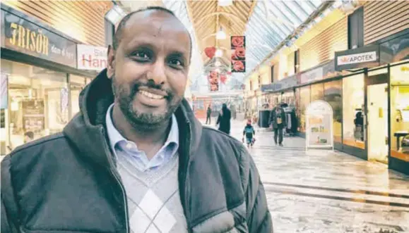  ?? FOTO: KERSTIN GUSTAFSSON ?? AKTIV. Sedan 2014 sitter Rshid Muhammed för (V) i Spånga-Tenstas stadsdelsn­ämnd. ”Vi har åstadkommi­t en hel del”, säger han.