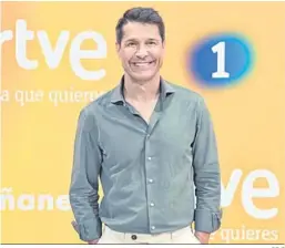  ?? RTVE ?? Jaime Cantinzano en la presentaci­ón cuando se ponía al frente de ‘Mañaneros’.