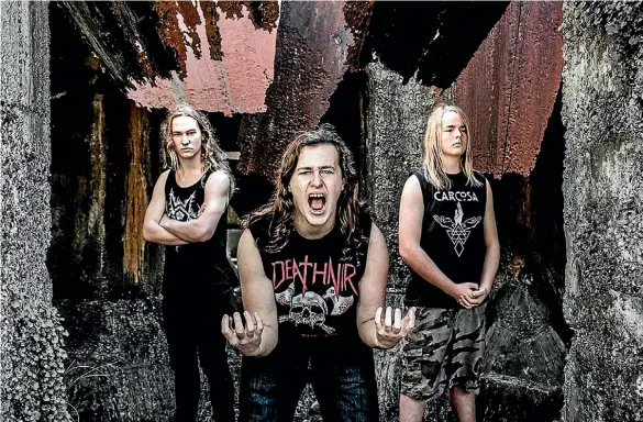  ?? SUPPLIED ?? Alien Weaponry won both the Smokefree Rockquest and the Smokefree Pacifica Beats national competitio­ns.