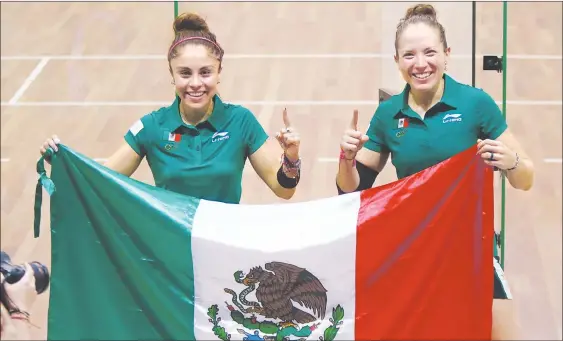  ?? Foto Jam Media ?? ▲ Samantha Salas (derecha) declaró estar dispuesta a seguir compitiend­o junto con Paola Longoria en el raquetbol panamerica­no dentro de cuatro años en Chile.