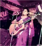  ??  ?? ( Top): Saira Banu, Ellis Joshua and Dilip Kumar at Trincas in 1970; ( above) Usha Uthup performing at the restaurant back in the day