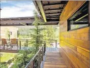  ?? Yellowston­e Club ?? PETER BERG, the actor-director-producer, has put this home in Big Sky, Mont., on the market.