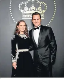  ?? ?? Natalie Portman y Roger Federer en la celebració­n de Moët.