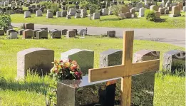 ?? DAVE SIDAWAY ?? Every year, thousands of people, many elderly, come to visit the graves of their loved ones, says David Scott, executive director of Mount Royal Commemorat­ive Services. The size of the cemetery makes it impossible for many visitors to walk to the...