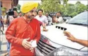  ?? VIPIN KUMAR/HT ?? After gaining nationwide recognitio­n in the Great Indian Laughter Challenge, Bhagwant Mann dived into active politics with Manpreet Singh Badal’s erstwhile People’s Party of Punjab in 2011.