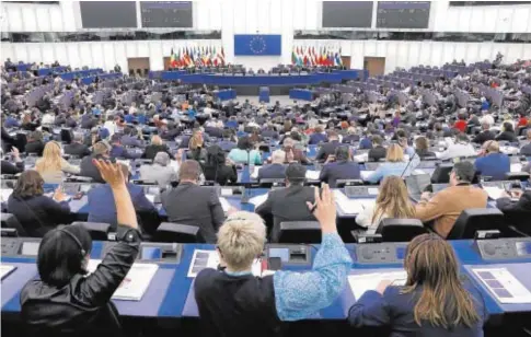  ?? // EFE ?? El pleno del Parlamento Europeo celebrado ayer en Estrasburg­o (Francia)