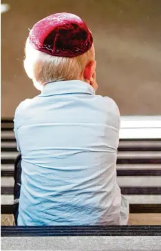  ?? Archivfoto: Daniel Bockwoldt, dpa ?? „Jüdische Mitbürger sollen sich in Deutschlan­d sicher fühlen können“, sagt die Bun desregieru­ng. Das gilt besonders für Kinder.