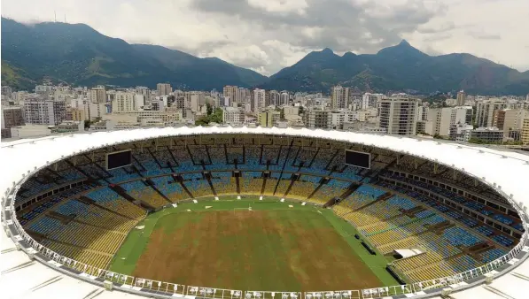  ?? Foto: Vanderlei Almeida, afp ?? Das Maracanã Stadion in Rio de Janeiro: Hier wurde Deutschlan­d 2014 Fußball Weltmeiste­r, hier wurden vor einem Jahr die Olympische­n Spiele eröffnet.