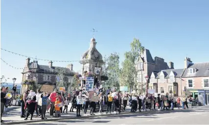  ??  ?? Awareness
A strike held previously in Crieff to raise awareness of the global climate crisis