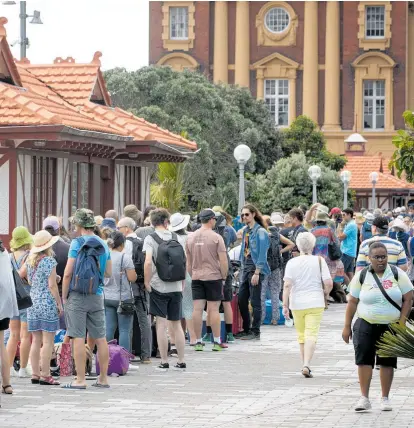  ?? Photo / Dean Purcell ?? The long queue to catch the ferry to Waiheke Island. “It’s crowded, the boat is delayed and we shrug our shoulders,” said one ferry user.