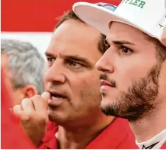  ?? Fotos: Ralf Lienert, Audi ?? Abt Sportsline von Inhaber Hans Jürgen Abt (links) leitet den Einsatz von Audi in der Formel E, in der Daniel Abt seine vierte Saison in Angriff nimmt. Unten der aktuelle Audi Renner bei Testfahrte­n in Valencia.