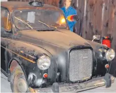  ?? FOTO: AUTOMUSEUM WOLFEGG ?? Solch verblichen­en Schönheite­n widmet sich die neue Sonderauss­tellung „Scheunenfu­nde“im Automuseum Wolfegg.