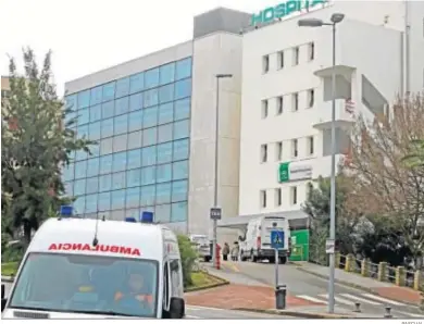  ?? PASCUAL ?? Una vista captada ayer del hospital de Jerez, donde se produjeron las agresiones verbales.