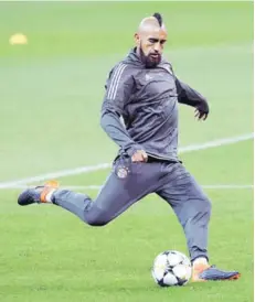  ??  ?? ► Vidal, en un entrenamie­nto con el Bayern.