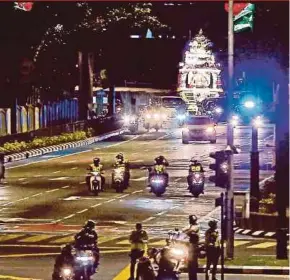  ?? TAMADI PIC BY SAIFULIZAN ?? A chariot procession taking place in conjunctio­n with the Thaipusam celebratio­n, in Kuala Lumpur on Jan 29 last year.