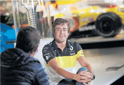  ??  ?? Alonso. Fue campeón 2005-06 con Renault, se fue de la categoría y retorna a la casa francesa desde 2021.