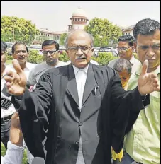  ?? SUSHIL KUMAR/HT PHOTO ?? Senior advocate Prashant Bhushan speaks to the media outside the Supreme Court in New Delhi on Thursday.