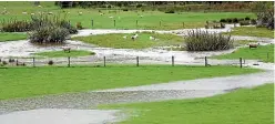  ?? KAVINDA HERATH/ STUFF ?? Flooding on farmland near Dipton yesterday.
