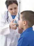  ?? ?? Prevención. El asma es una enfermedad crónica cada vez más común en los niños.