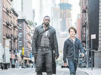  ?? Foto: Falcon ?? Hrdina a jeho malý pomocník Roland Deschain (Idris Elba), poslední z řádu rytířů, vede odvěkou bitvu se záhadným Mužem v černém a je odhodlaný zabránit mu ve zničení Temné věže.