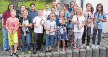  ?? FOTO: VOLKMAR HOFFMANN ?? Eine ganze Reihe Bubsheimer Kinder war bei dem Vorspielab­end am Samstag dabei.