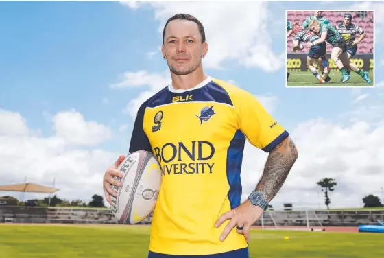  ?? Picture: TERTIUS PICKARD ?? Bond’s senior attack coach Damon Virtue and (inset) a young Isaac Lucas hones his defensive skills under Virtue’s watch at Sunnybank.