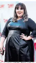  ??  ?? Unglaublic­he 40 Kilo (li.) hat Mimin Melissa McCarthy (45) abgenommen