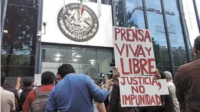  ??  ?? Reprobado. El sistema de justicia no está al borde del colapso, sino que ya está colapsado, advierte Juan Antonio Le Clercq, uno de los coordinado­res del Índice Global de Impunidad México.