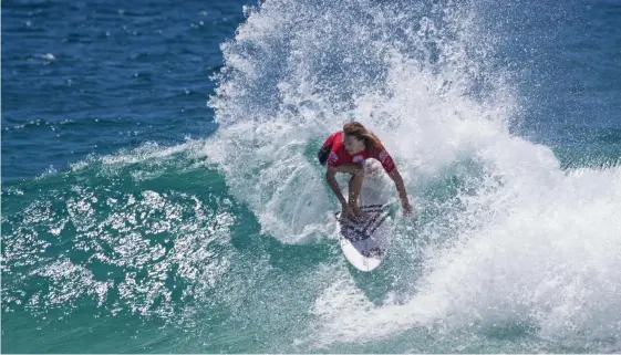  ?? Picture: WSL/ETHAN SMITH ?? Luke Hynd on his way to winning his heat at the Great Lakes Pro in NSW yesterday.