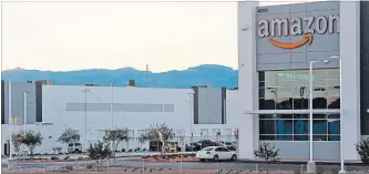  ?? STEVE MARCUS LAS VEGAS SUN VIA THE ASSOCIATED PRESS FILE PHOTO ?? Amazon has been considerin­g Toronto for its second headquarte­rs, but some wonder whether U.S. President Donald Trump’s recent tweets against the company may impact its decision.