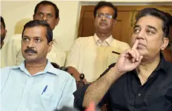  ?? —PTI ?? Actor Kamal Haasan with AAP chief and Delhi CM Arvind Kejriwal during a press conference after a meeting at his residence in Chennai on Thursday.